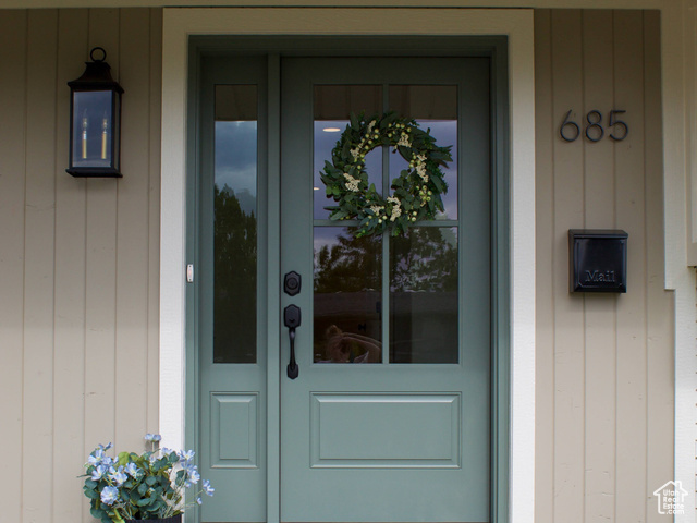 Property Photo: 685 S Idaho Ave E UT 84606