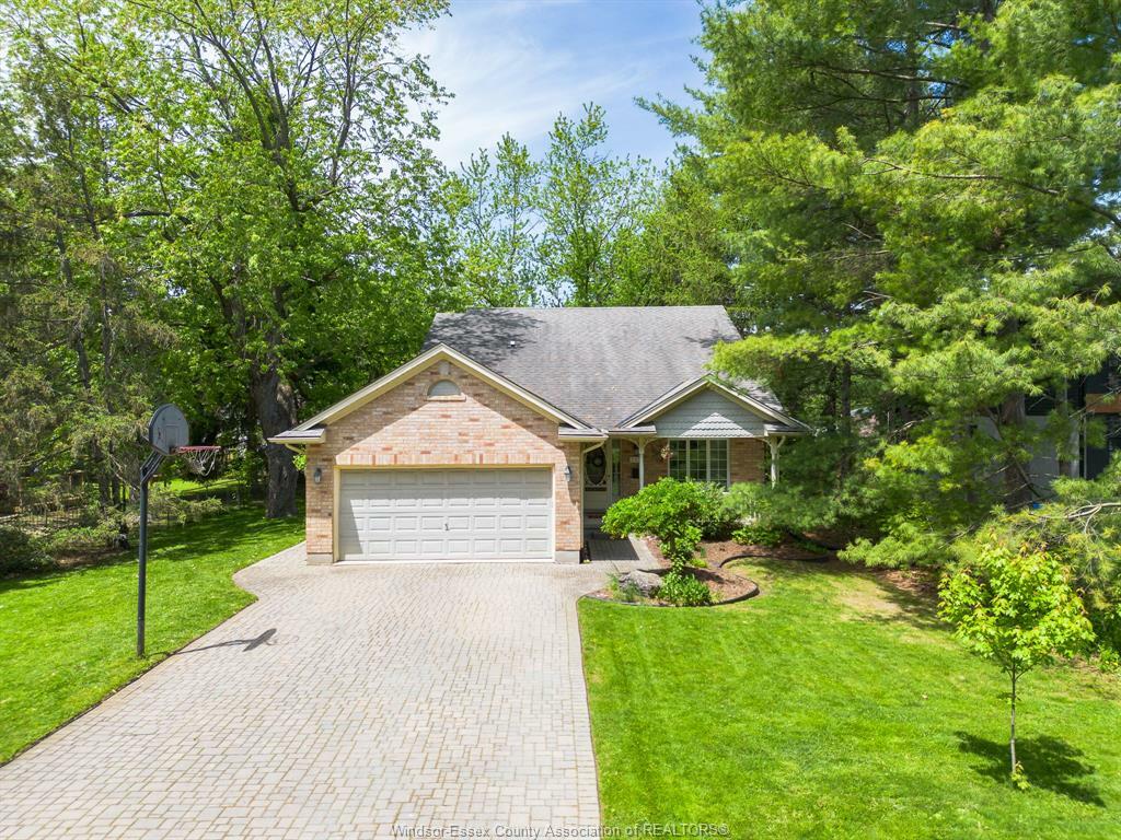 Property Photo: 149 Ontario ON N0L 1R0