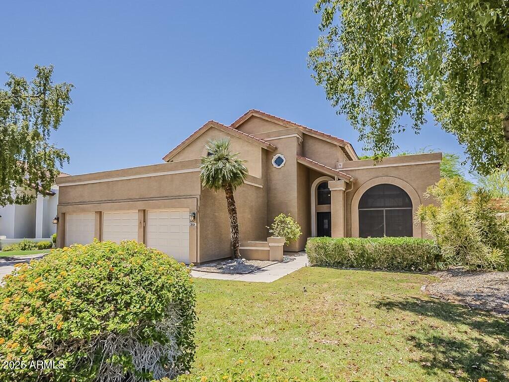 Property Photo: 13064 N 100th Place AZ 85260