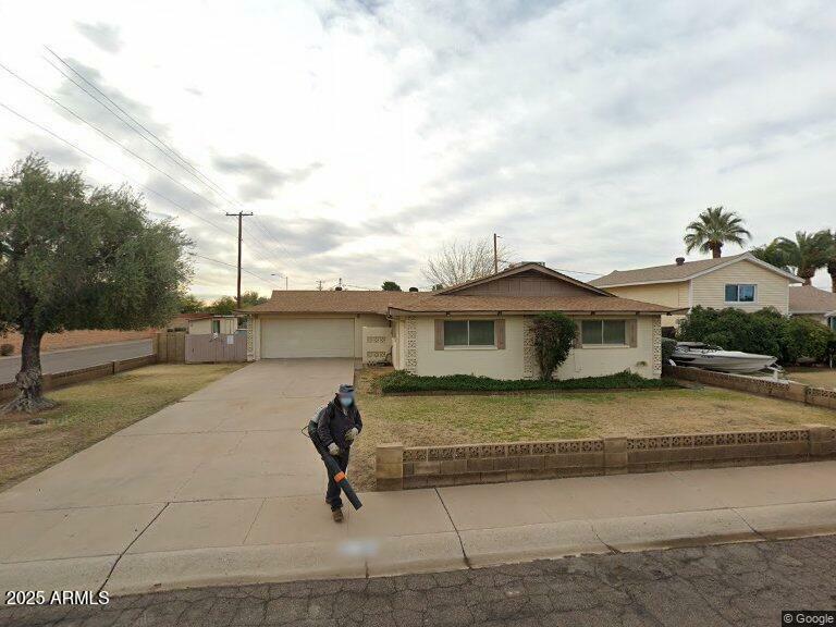 8749 E Keim Drive E  Scottsdale AZ 85250 photo