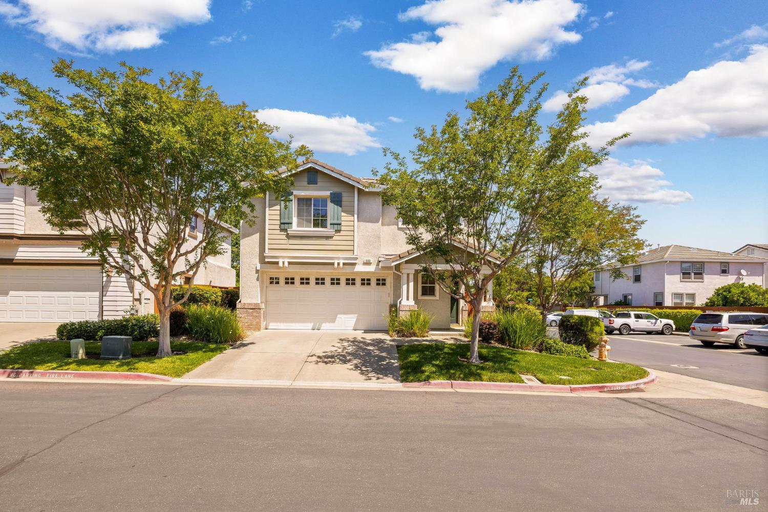 Property Photo: 900 Beth Page Court CA 95687