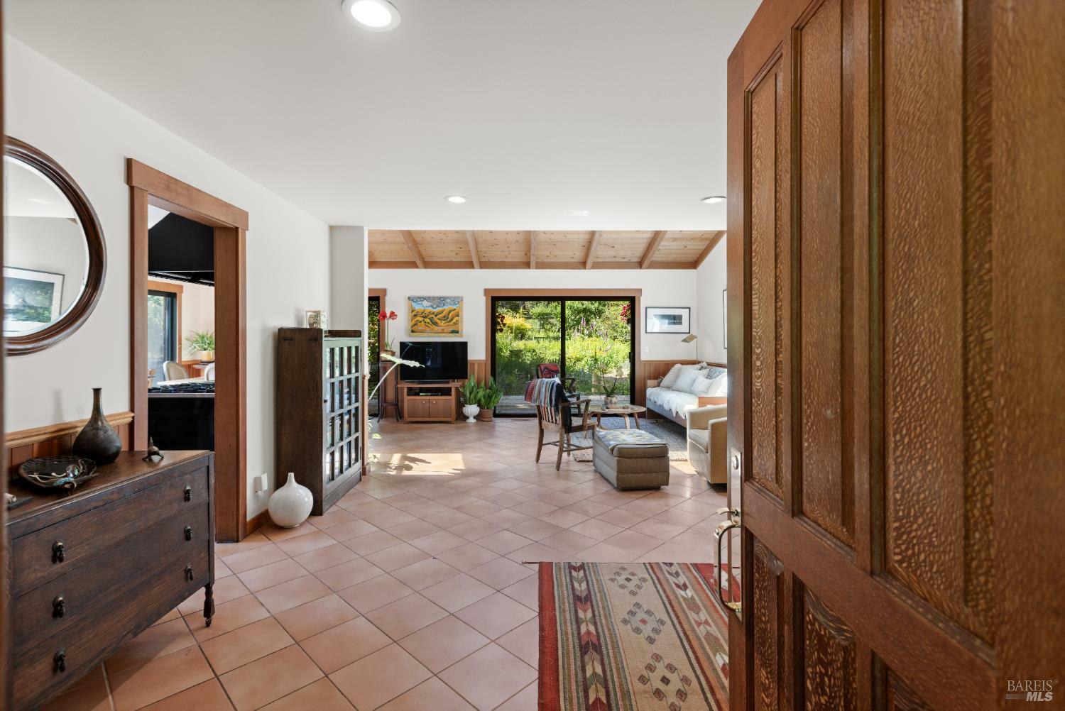 Property Photo: 7 Linsdale Lane CA 94956