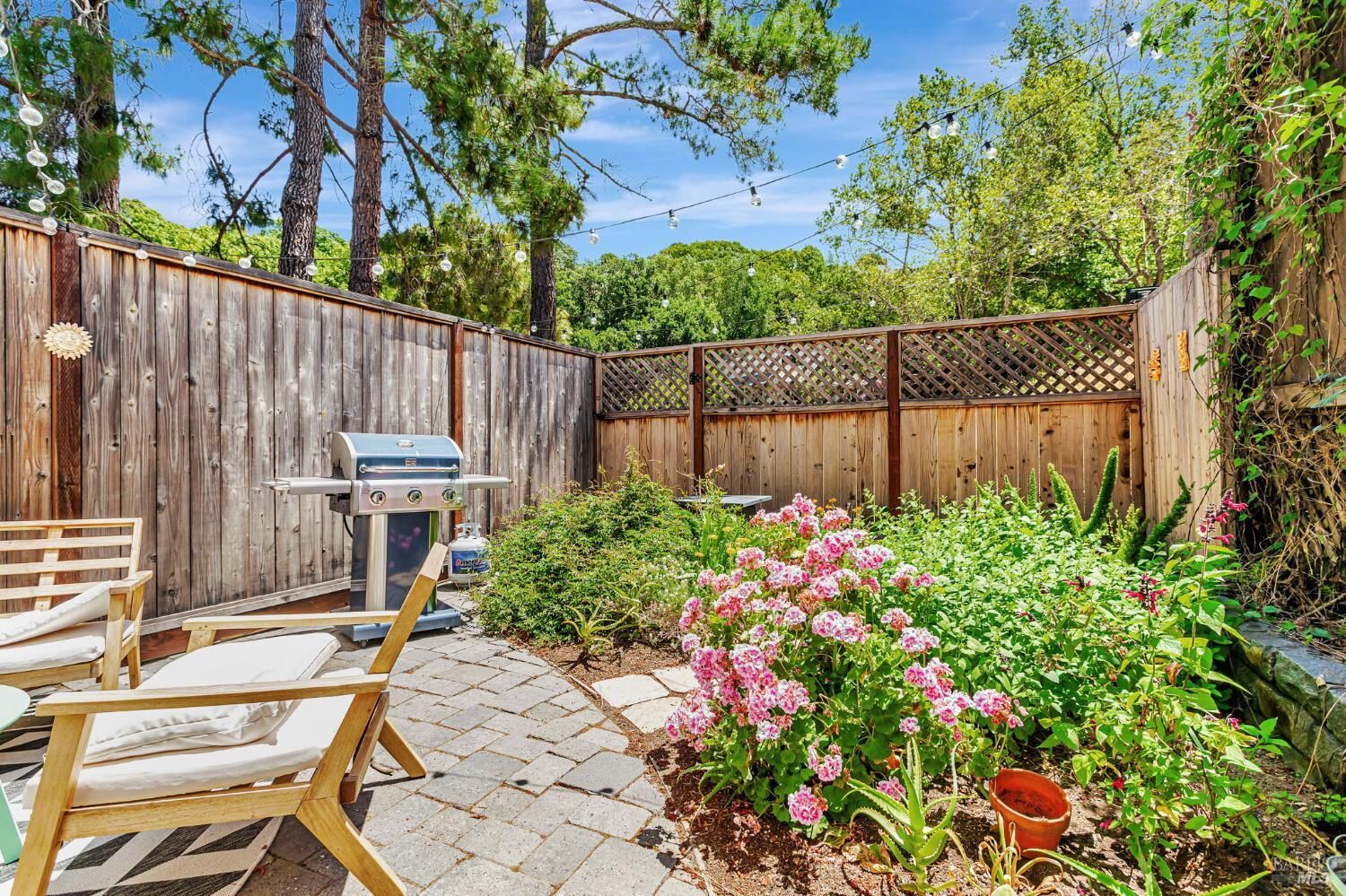 Property Photo: 3 Aries Lane CA 94947