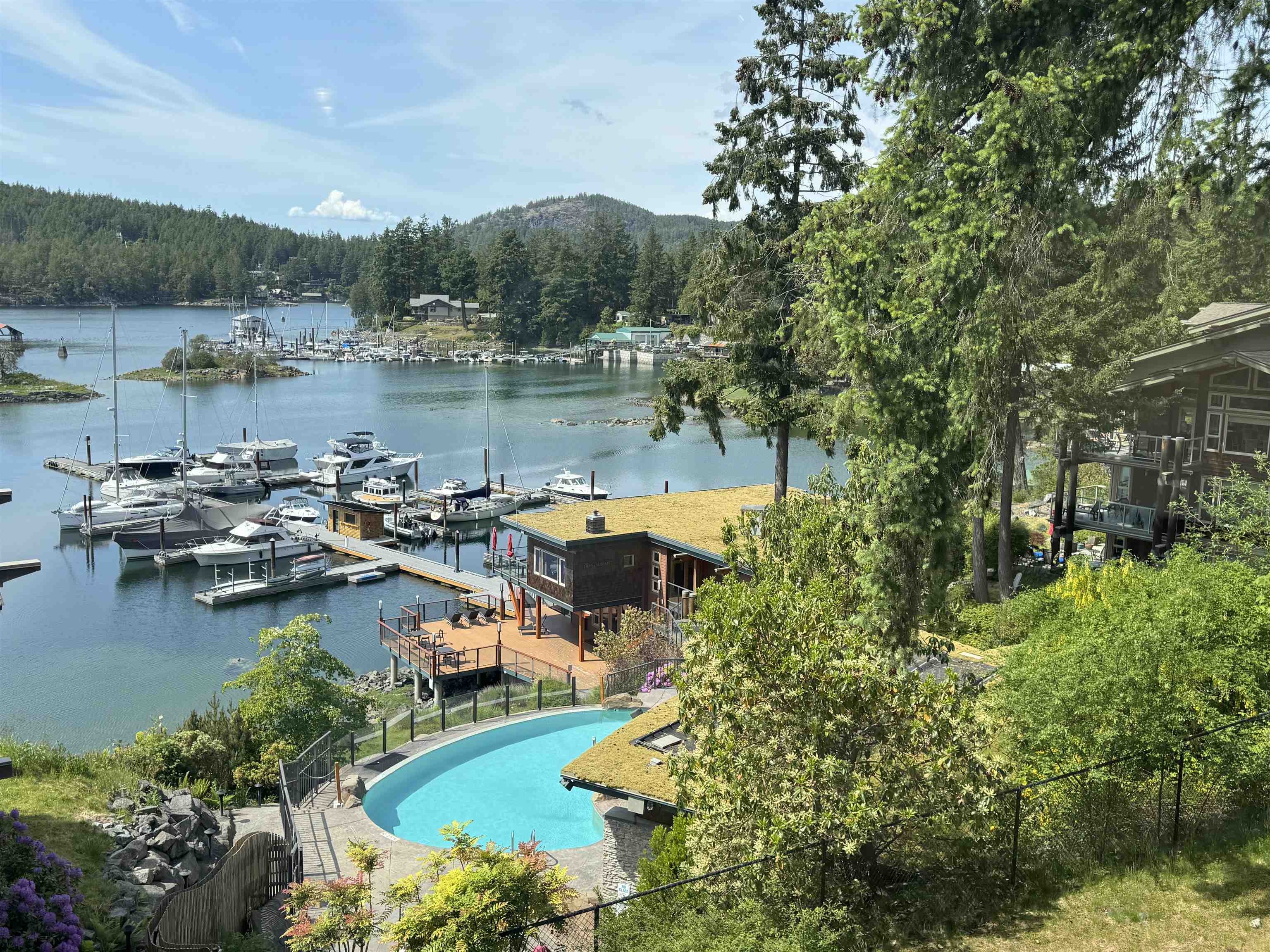 Property Photo: 12849 Lagoon Road 12B BC V0N 2H0