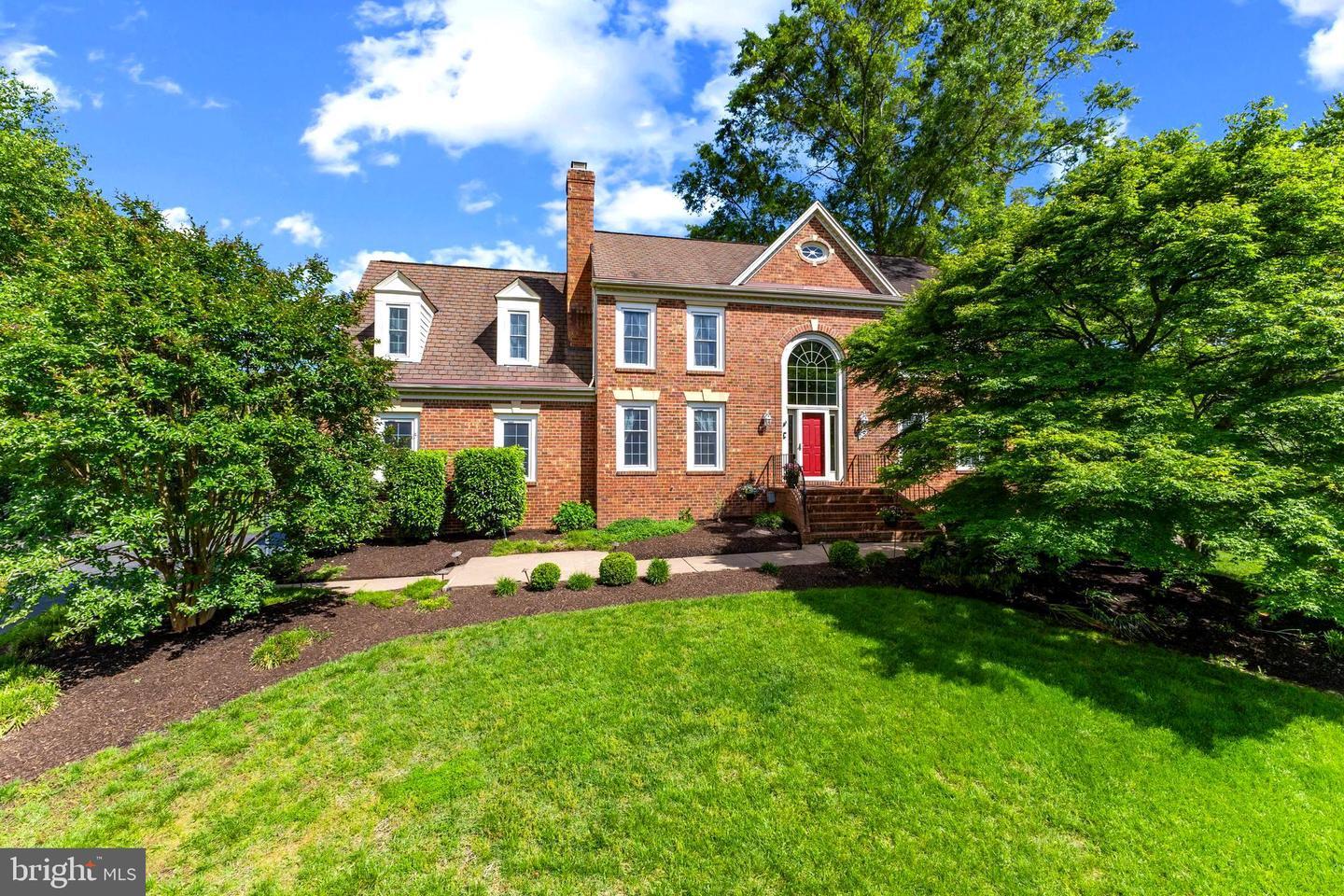2200 Traies Court  Alexandria VA 22306 photo