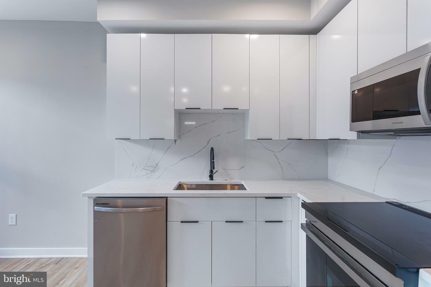 Property Photo: 1358 Florida Avenue NE 204 DC 20002