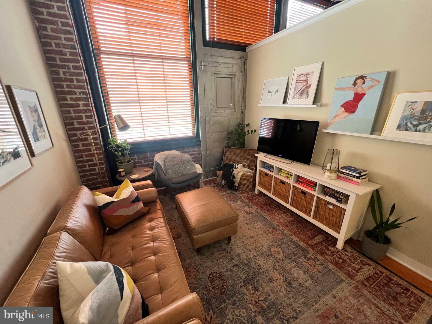 Property Photo: 1010 Arch Street 304 PA 19107