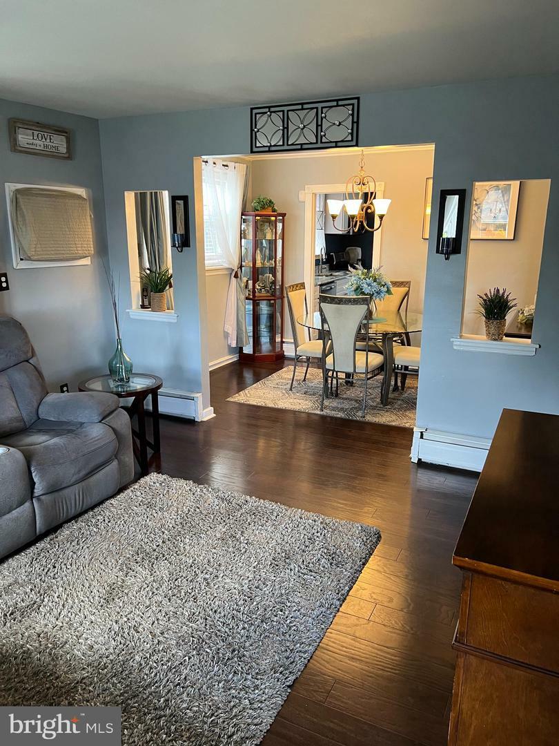 Property Photo:  9206 Horatio Road  PA 19114 