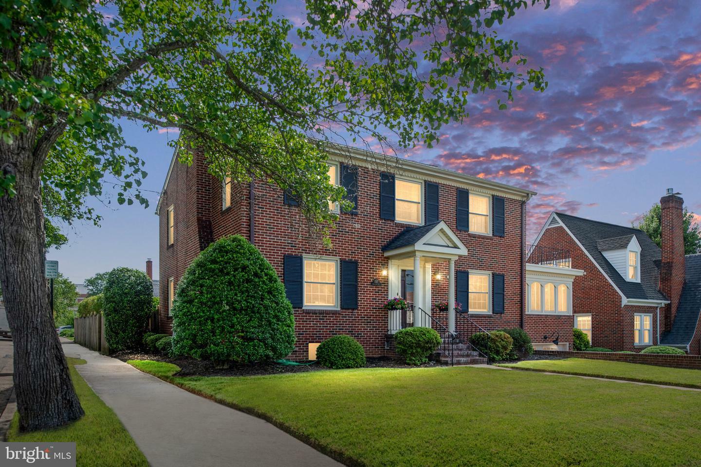 Property Photo: 1517 Augustine Avenue VA 22401