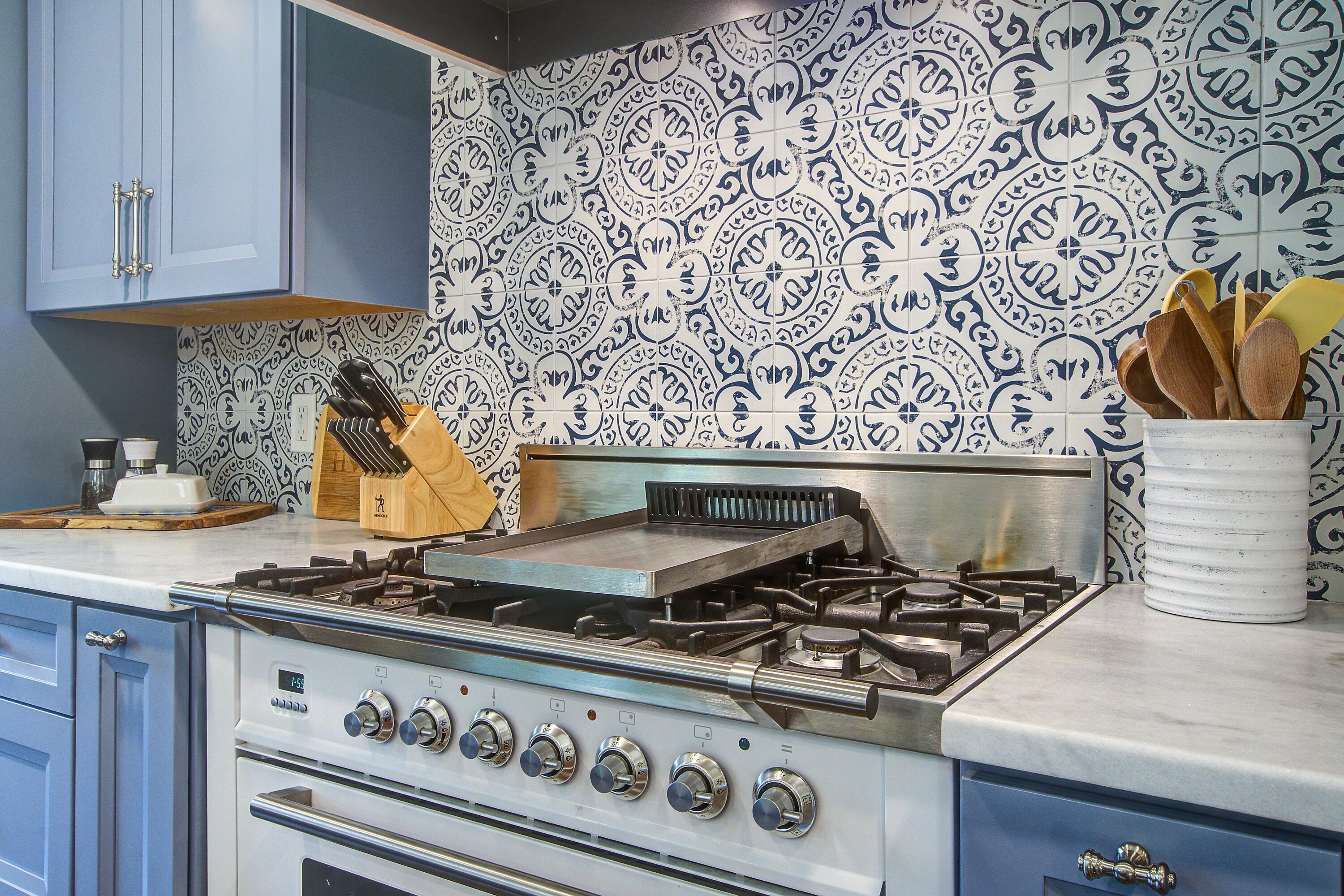 Property Photo: 408 N Palmetto Street SC 29483