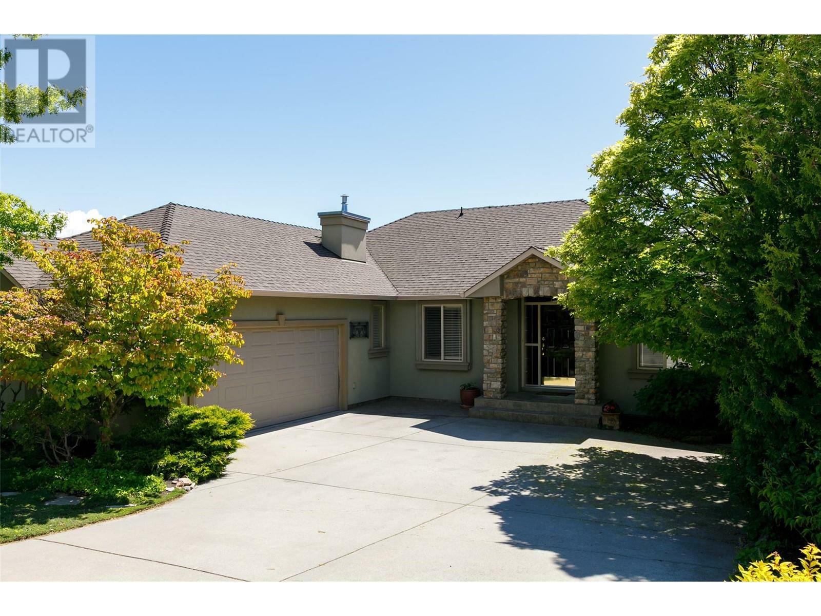 853 Westview Way  West Kelowna BC V1Z 3Z3 photo