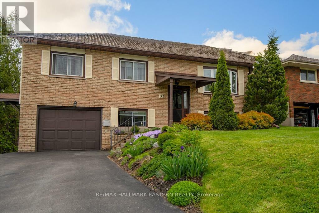 33 Rolliston Street  Smith-Ennismore-Lakefield (Lakefield) ON K0L 2H0 photo