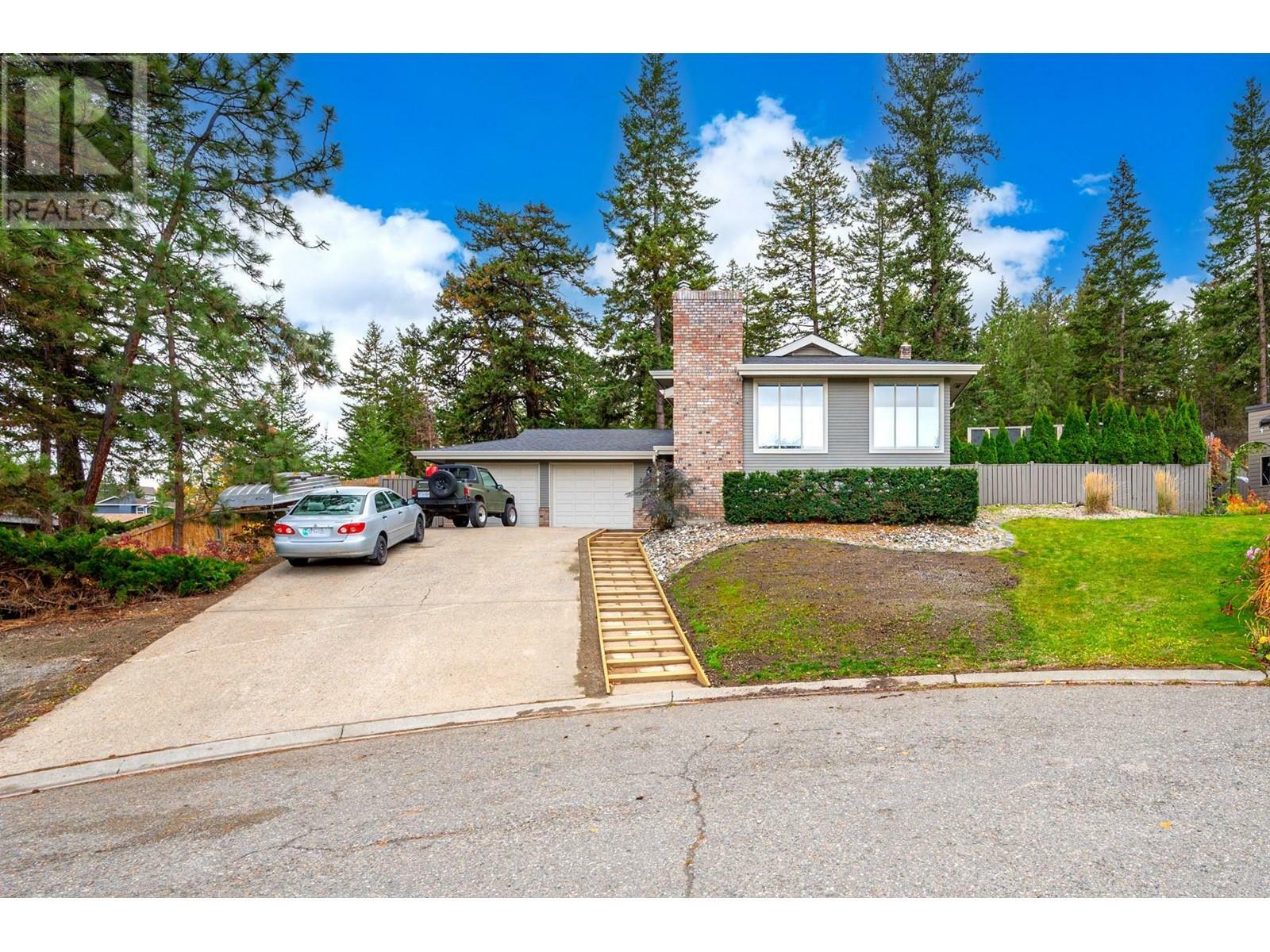 2123 Holyrood Circle  Kamloops BC V1S 1E6 photo