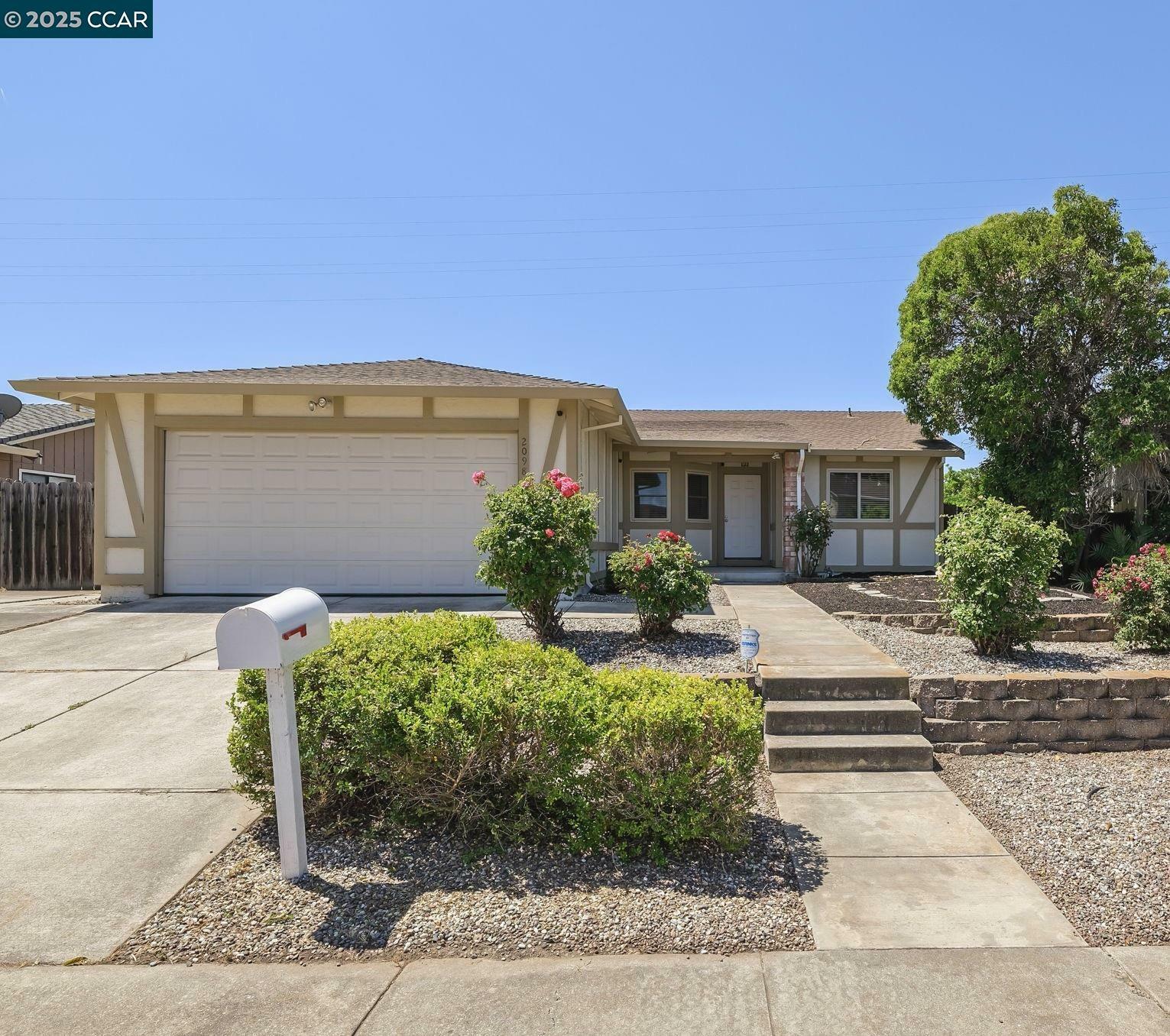 2098 Mendocino Dr  Bay Point CA 94565 photo