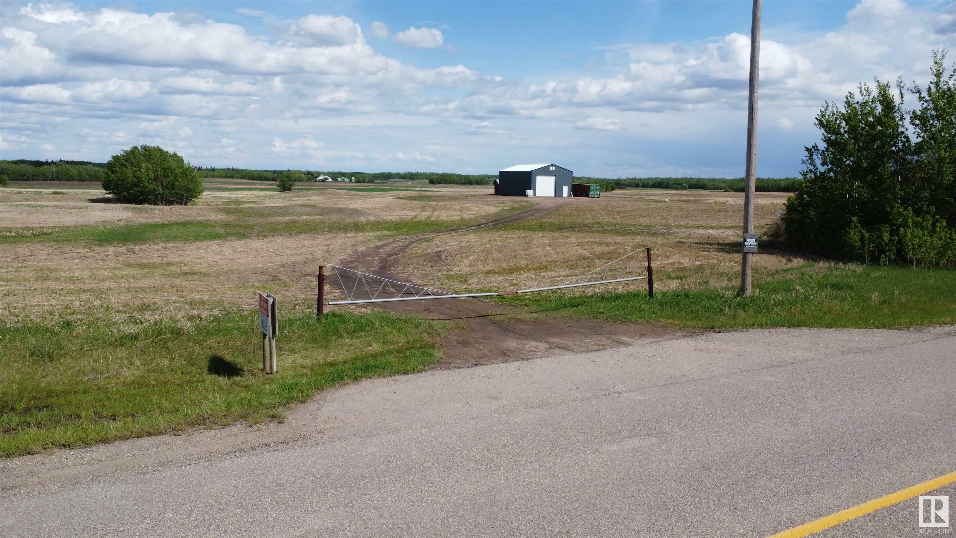 Property Photo:  505-510 Range Road 232  AB T4X 0L1 