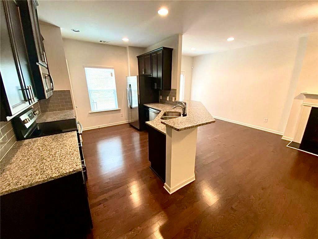 Property Photo:  4241 Alden Park Drive  GA 30035 