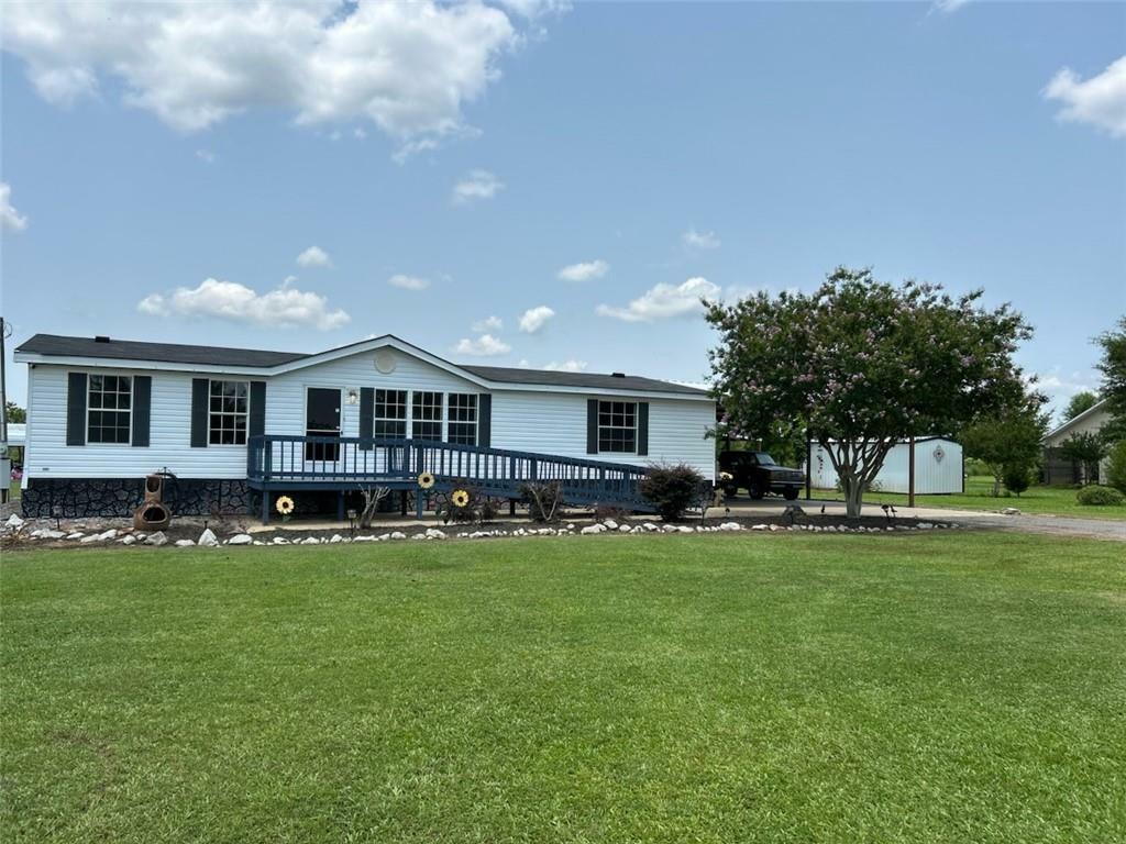 Property Photo: 193 English Road LA 71362