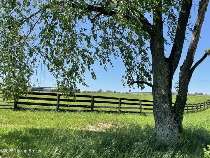 Property Photo:  Lot 2 &Amp 3 L'Esprit Pkwy  KY 40031 