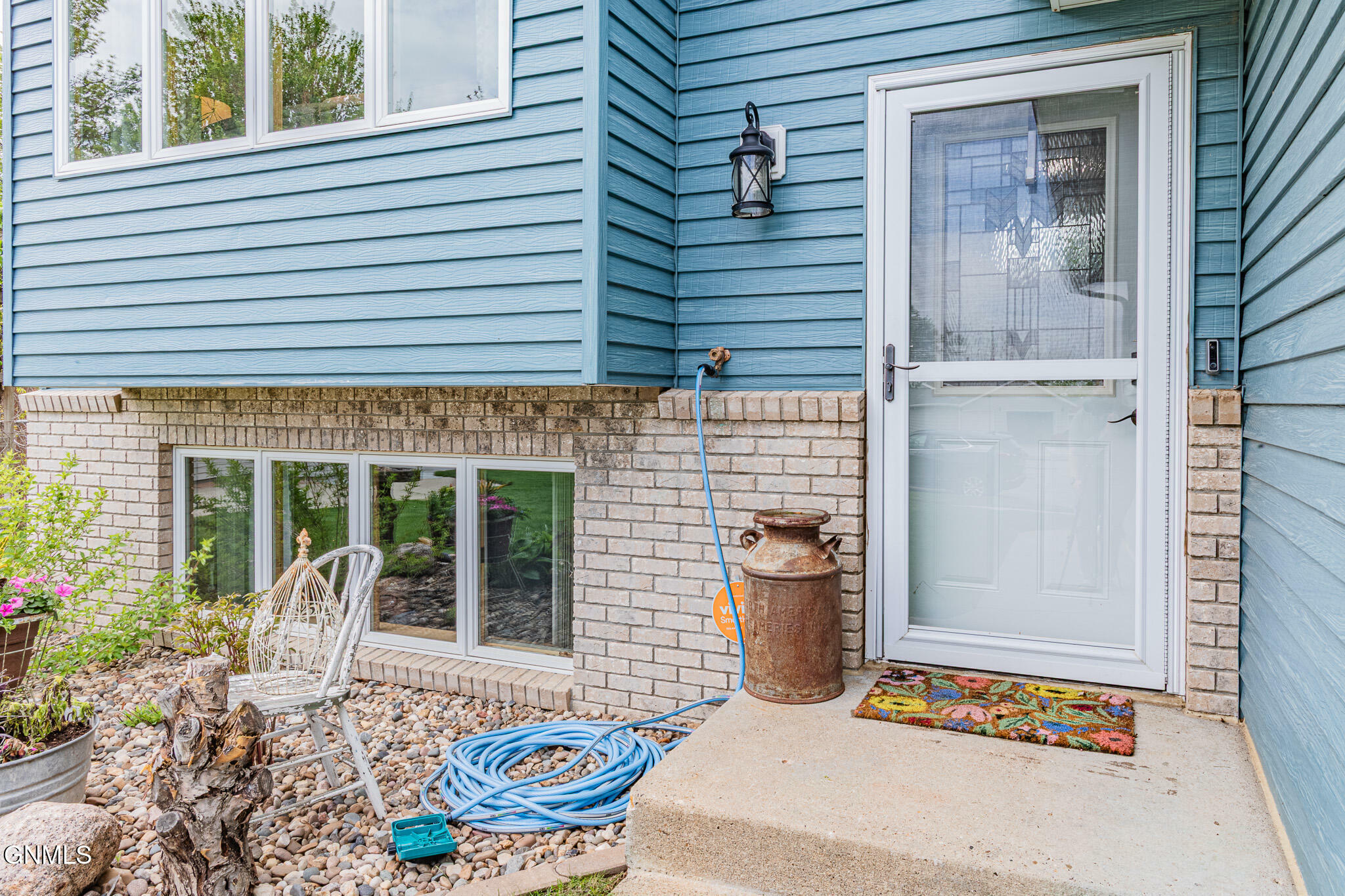 Property Photo: 1810 Emberland Drive ND 58554