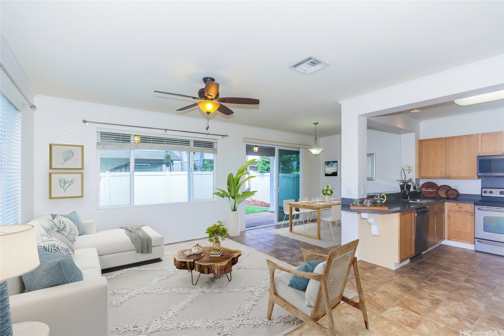 Property Photo: 91-1200 Keaunui Drive 400 HI 96706