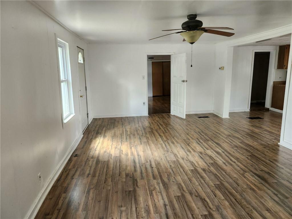 Property Photo:  202 N High Street  MO 64673 