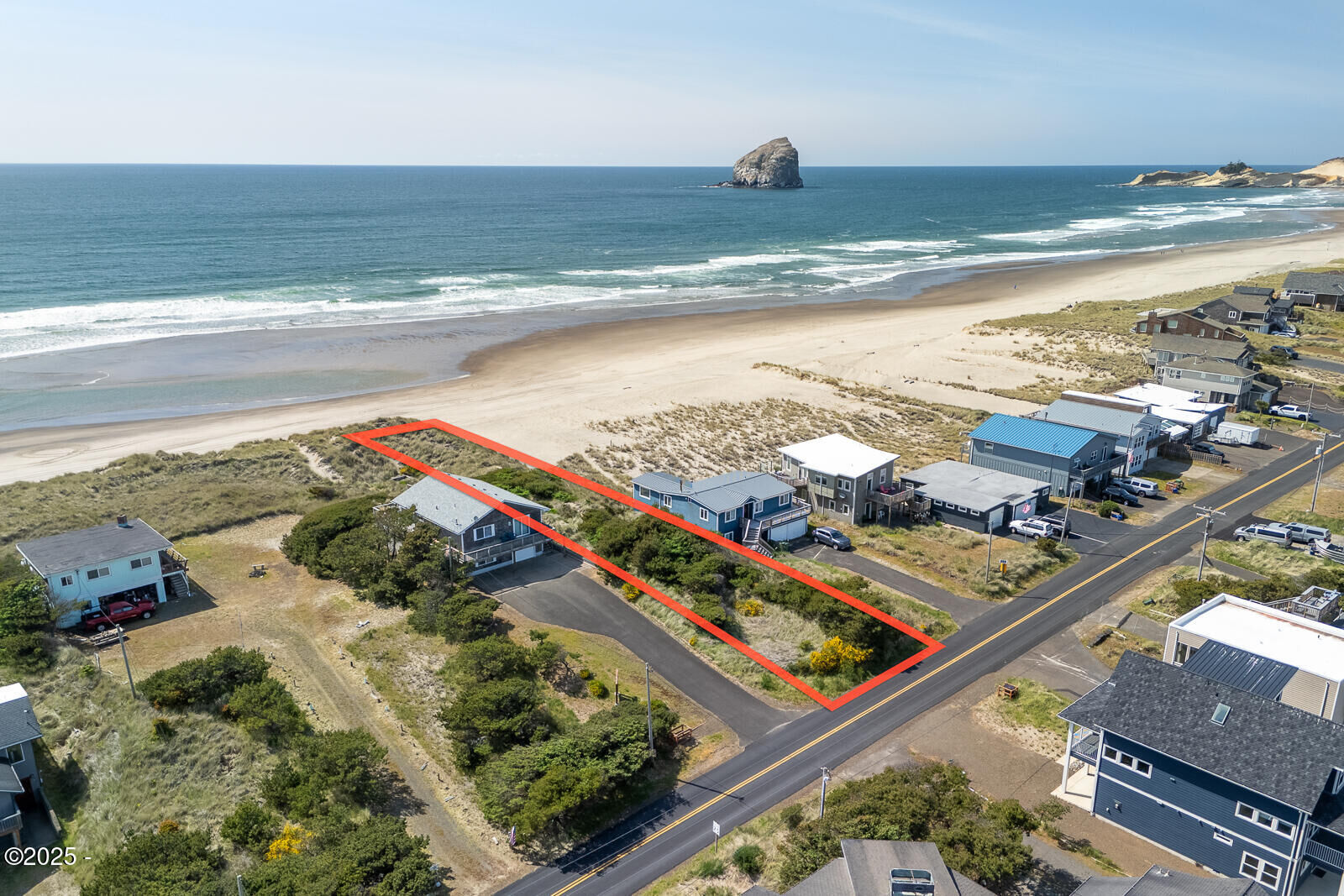 Property Photo: 35750 Sunset Drive OR 97135