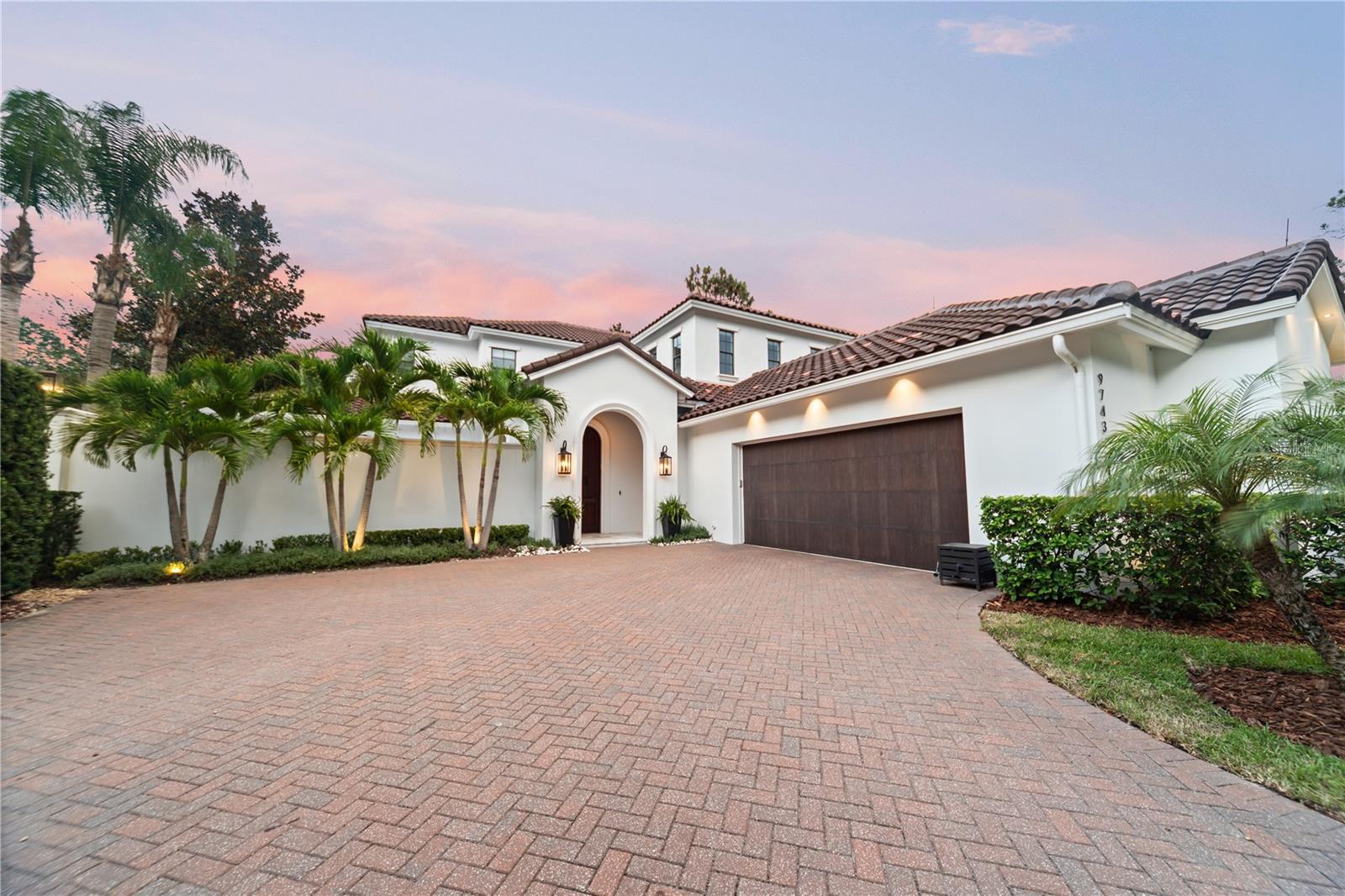 Property Photo: 9743 Covent Garden Drive FL 32827
