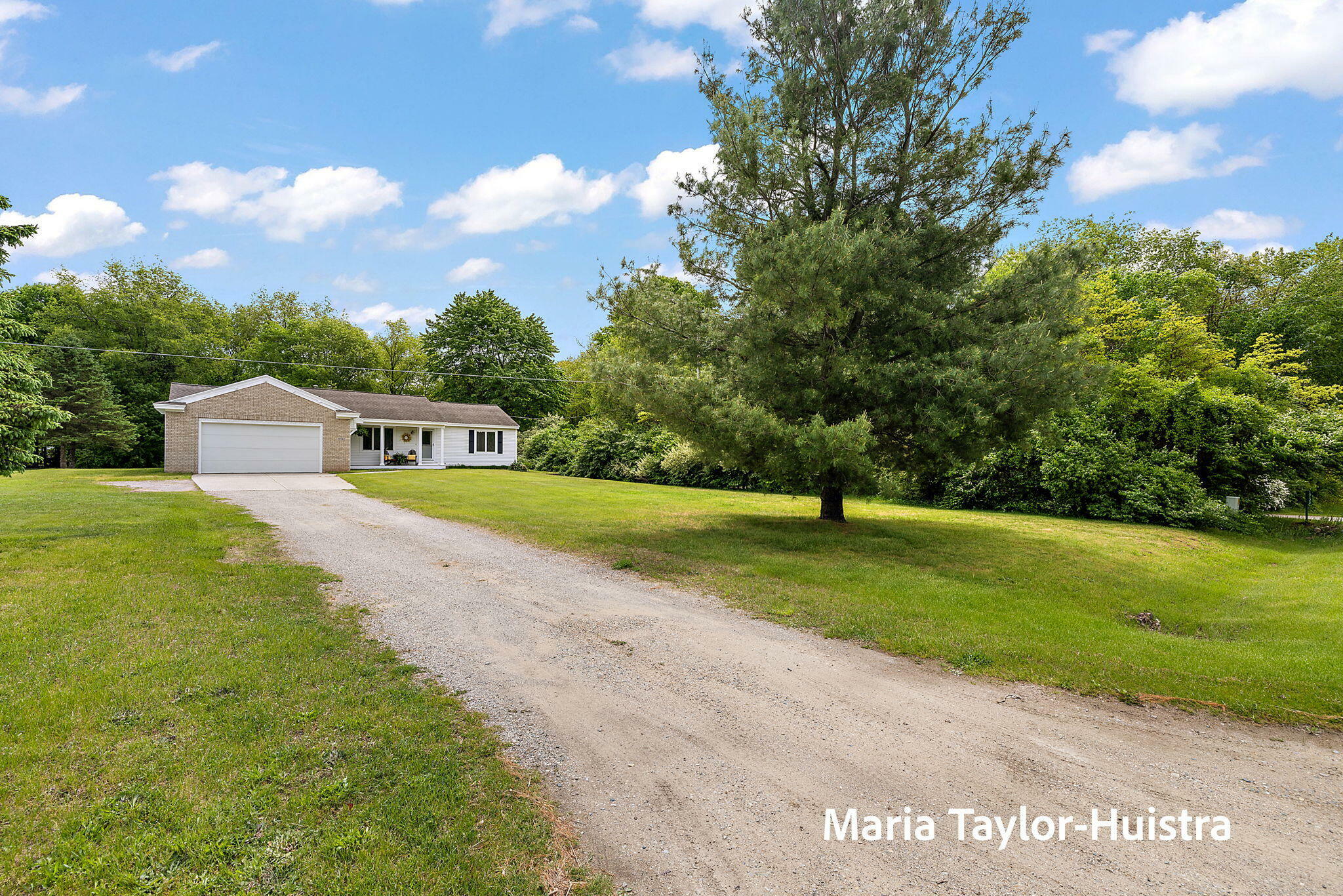 Property Photo: 10130 64th Avenue MI 49401