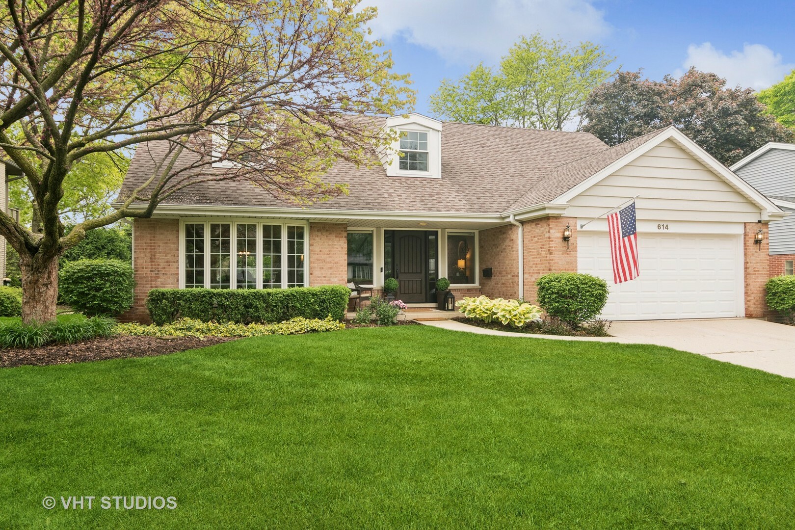 614 S Patton Avenue  Arlington Heights IL 60005 photo