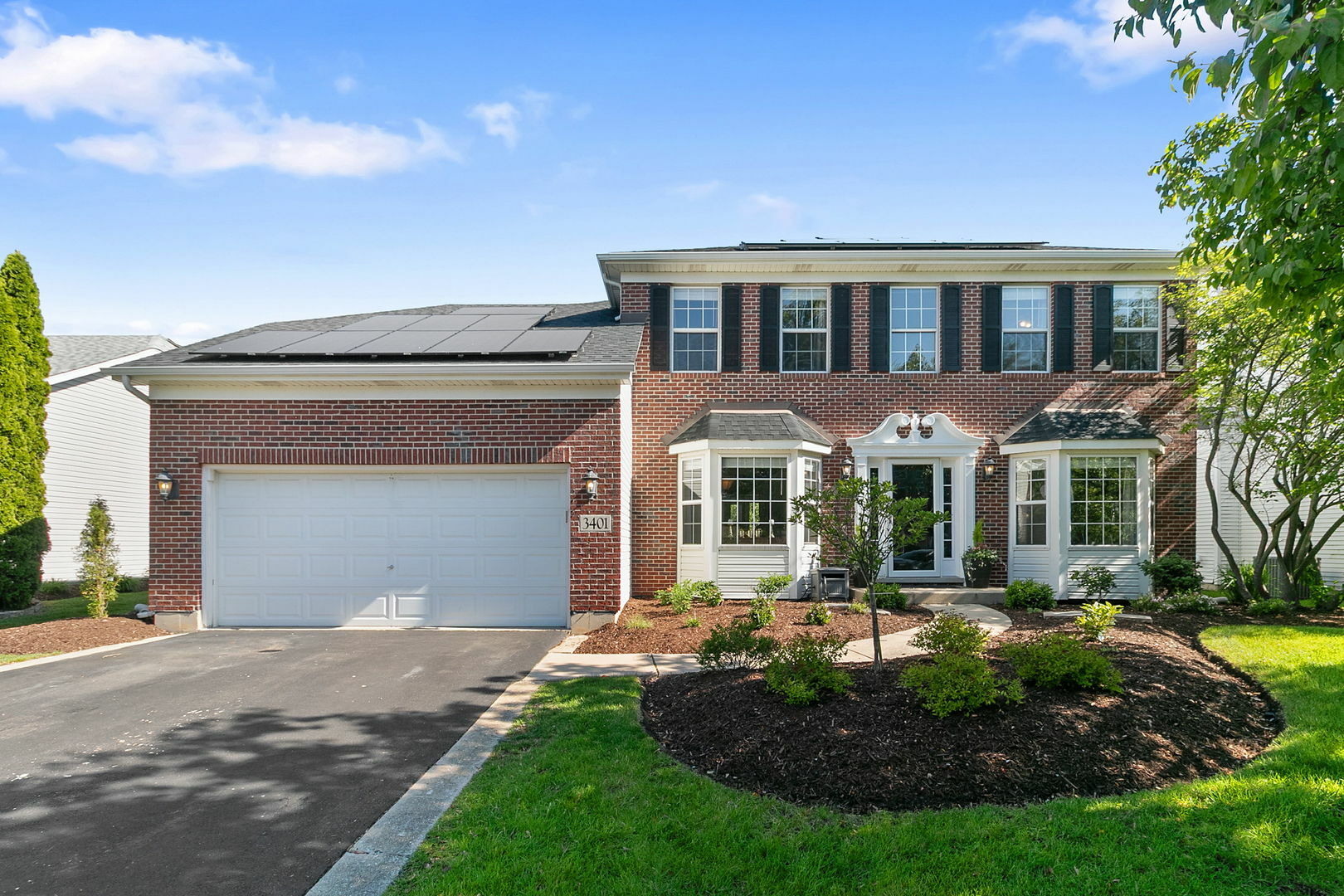 Property Photo: 3401 Charlemaine Drive IL 60504