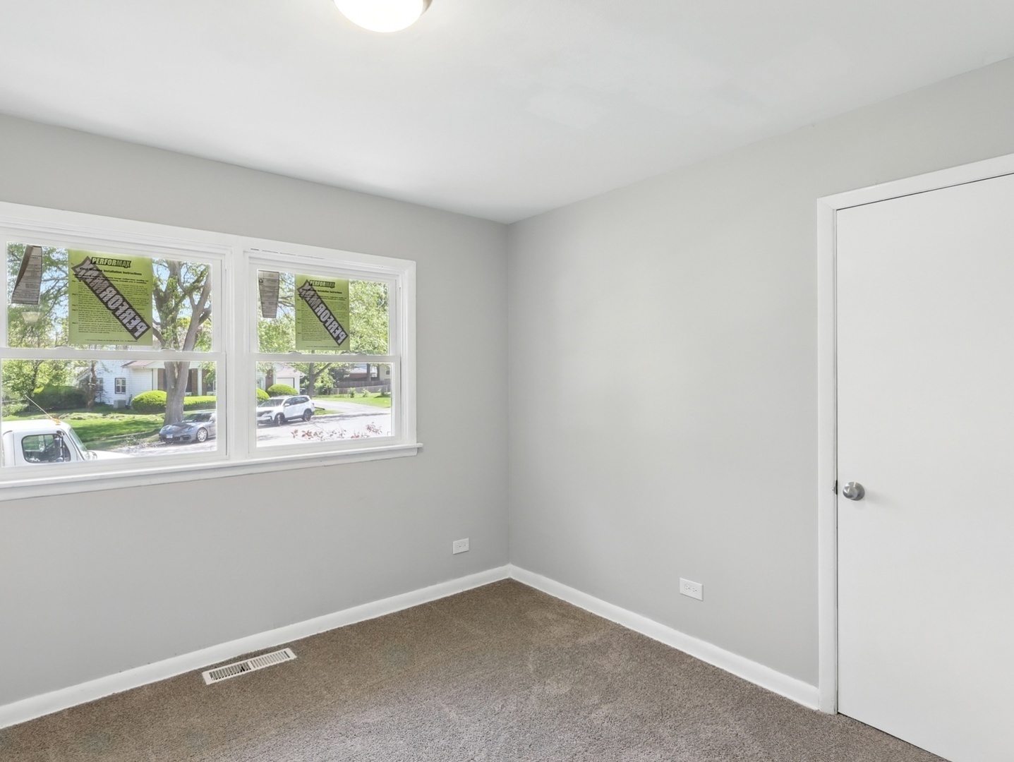 Property Photo: 17704 Grandview Drive IL 60429