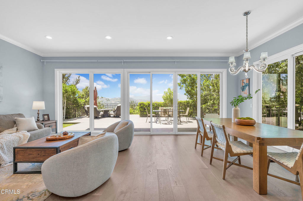 Property Photo: 320 Starlane Drive CA 91011
