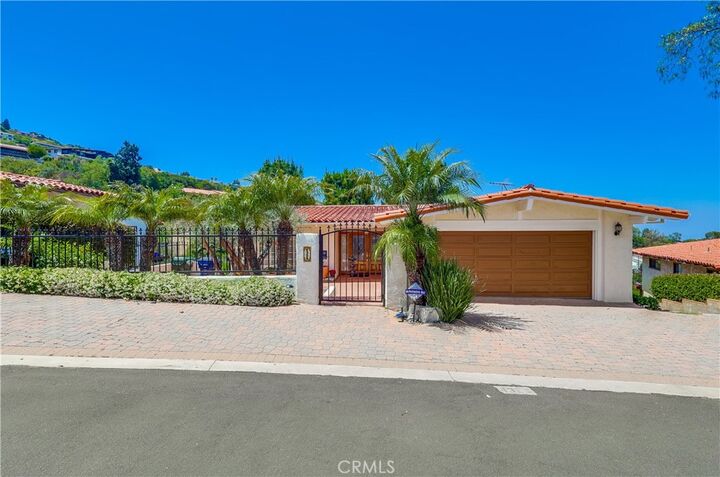 Property Photo: 4329 Via Frascati CA 90275