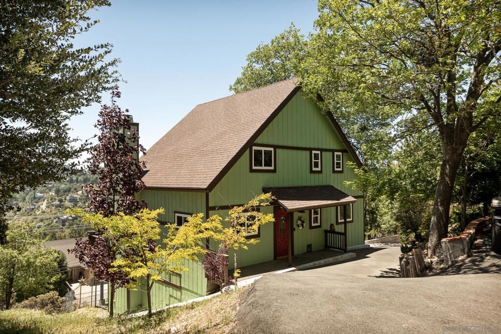 Property Photo:  1141 Grass Valley Road  CA 92352 