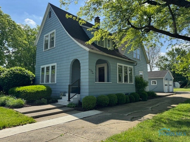 743 E Lincoln Street  Findlay OH 45840 photo