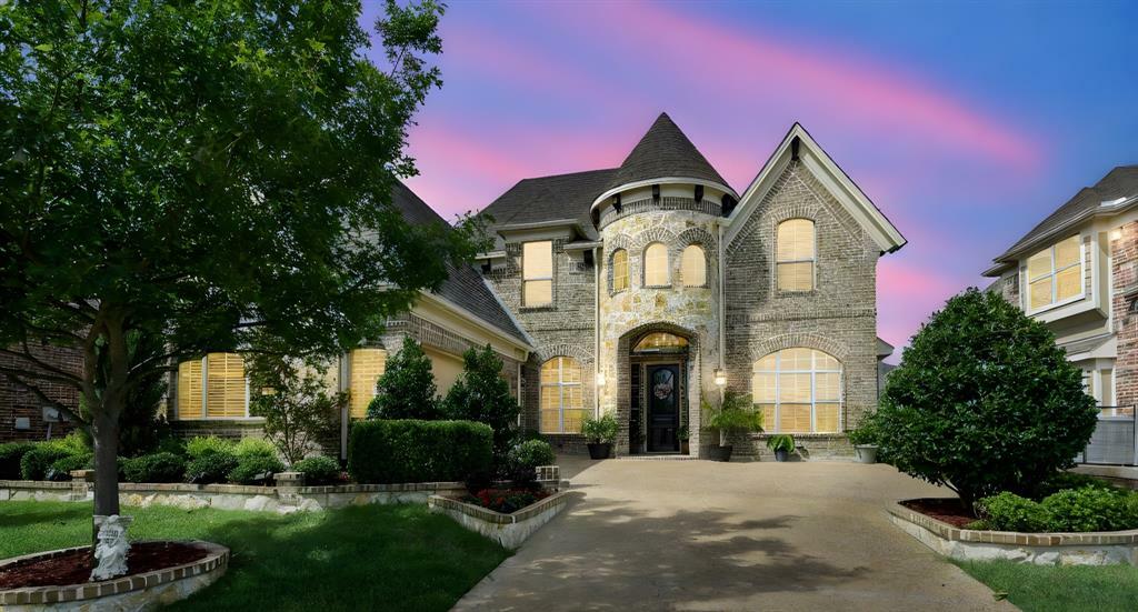 Property Photo: 215 Dominion Drive TX 75098