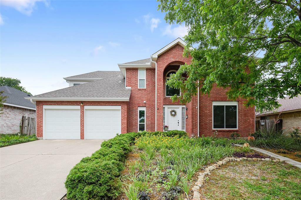 Property Photo: 2207 Villanova Street TX 76018