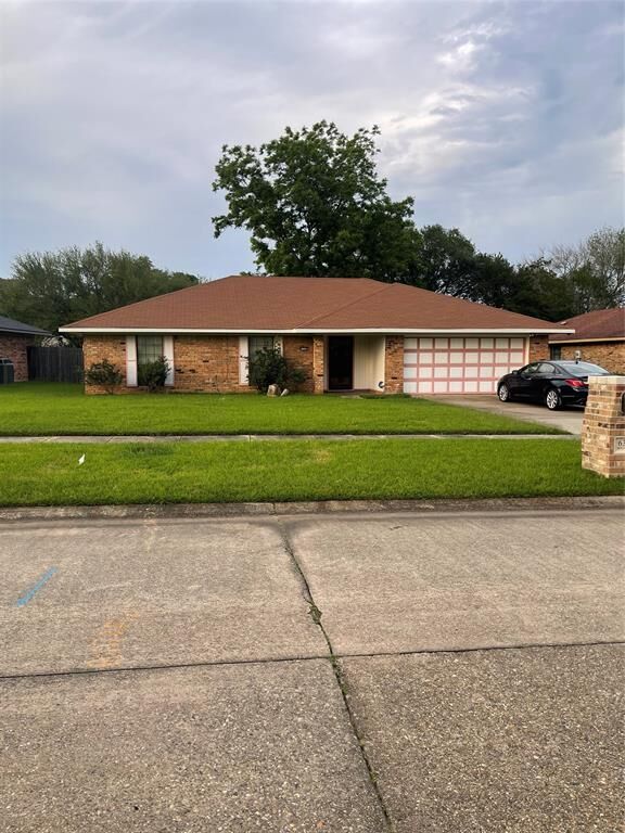 Property Photo: 6320 Bocage Drive LA 71119