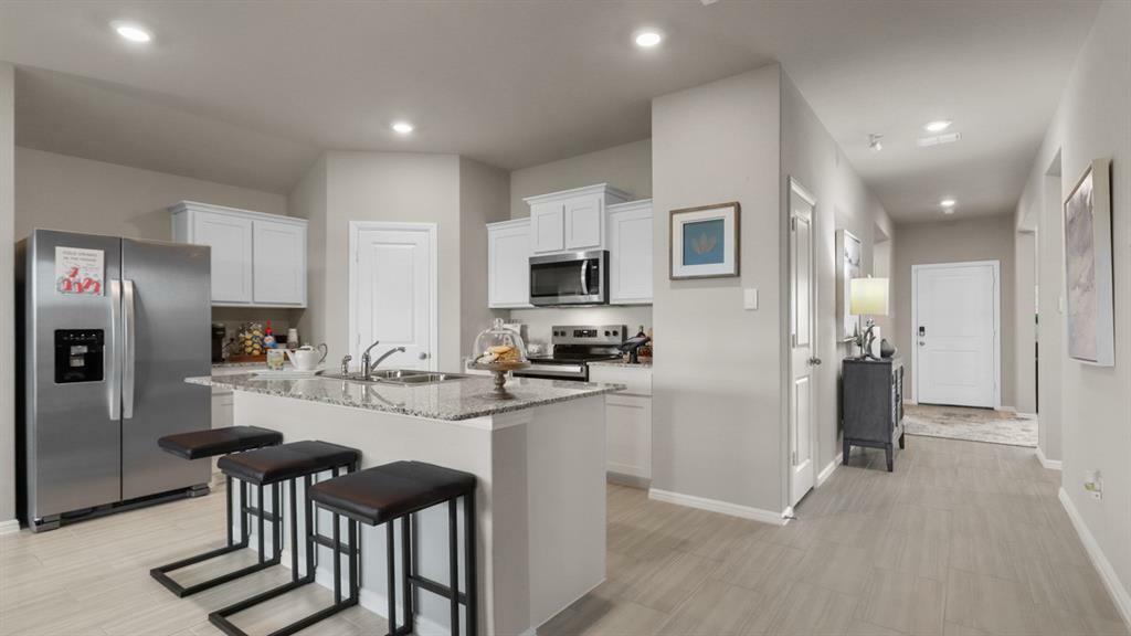 Property Photo: 4120 Crooked Bend Drive TX 76036