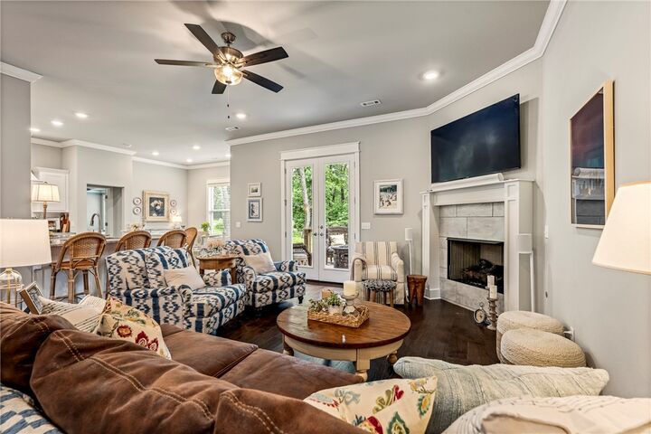 Property Photo:  13 Ingleborough Drive  AR 72715 