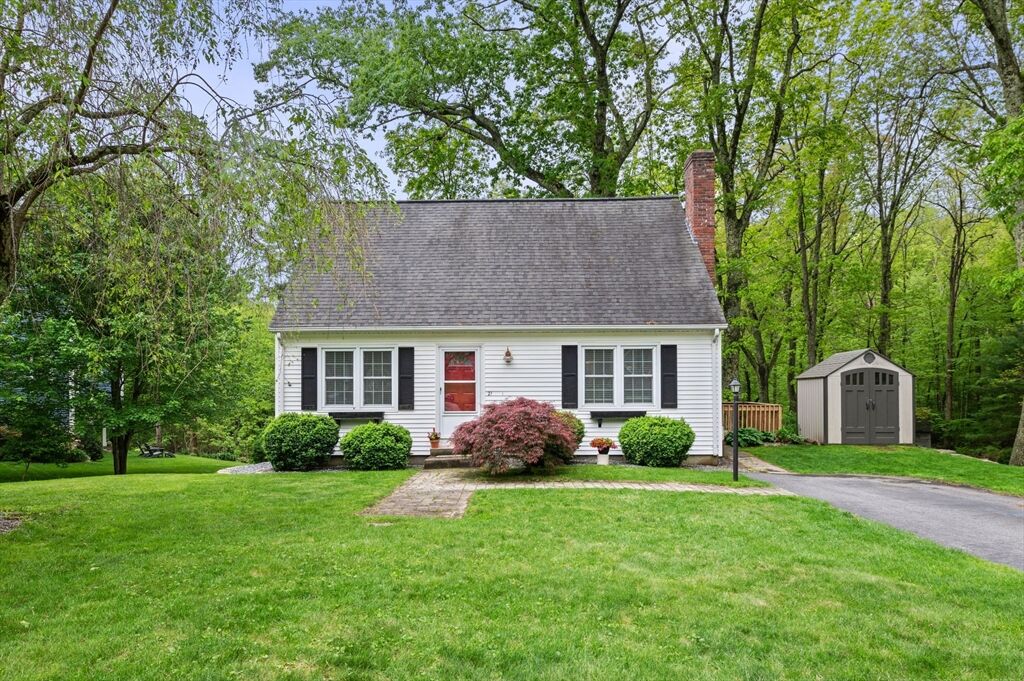 Property Photo:  21 Rose Ln  MA 01536 