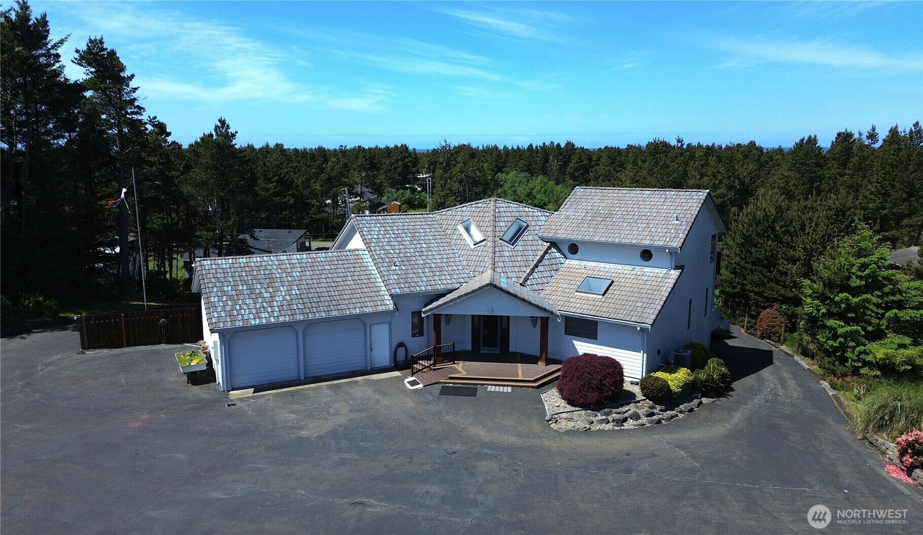 Property Photo: 280 Surf Street WA 98595