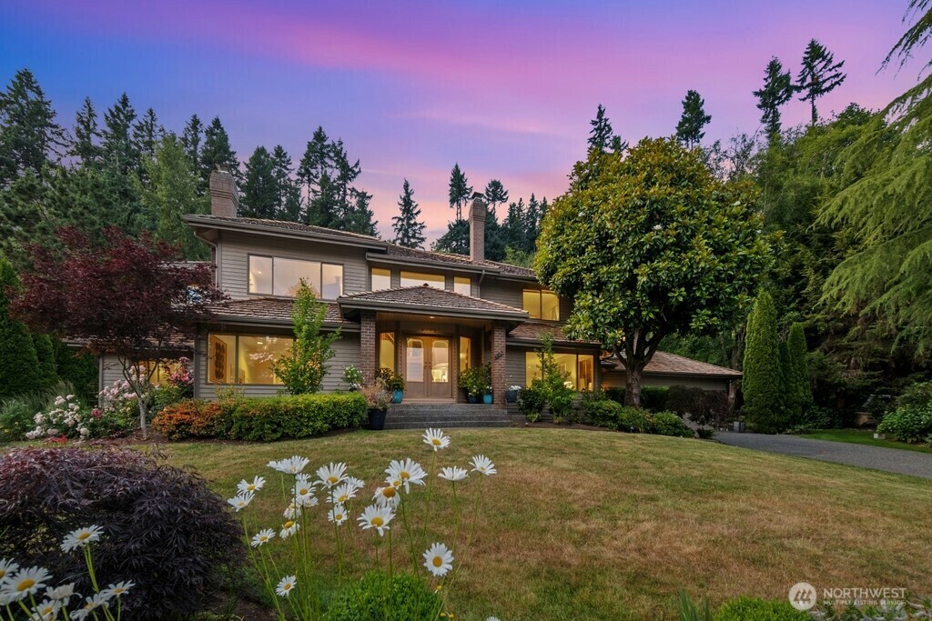 Property Photo: 4102 205th Avenue SE WA 98075