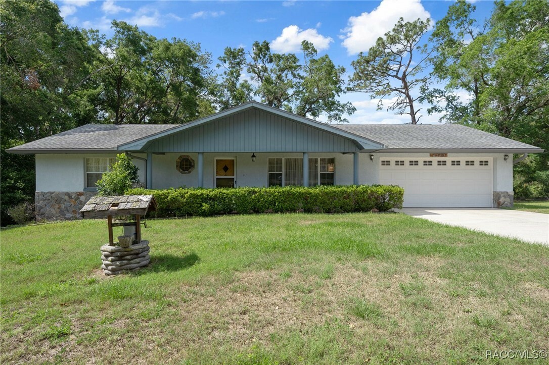Property Photo:  6580 E Glencoe Street  FL 34452 