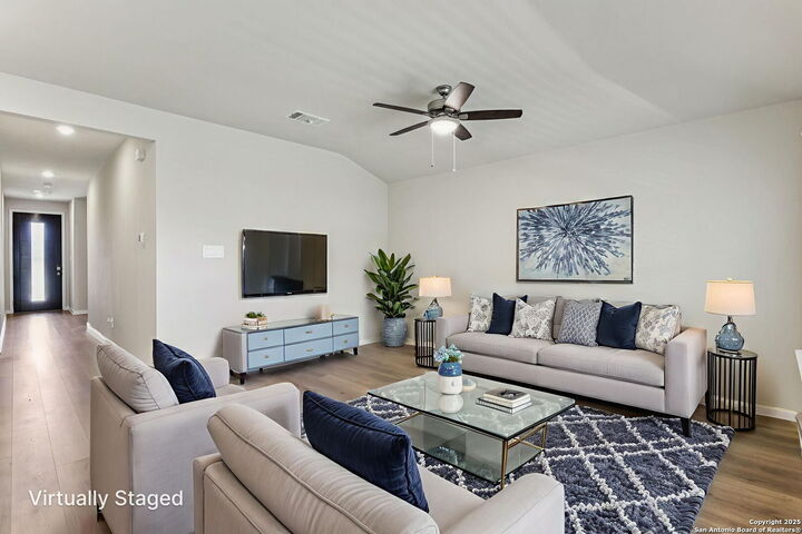 4506 Wild Goose  San Antonio TX 78245 photo