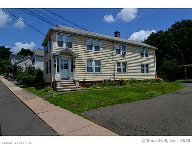 33 Silver Street  Branford CT 06405 photo