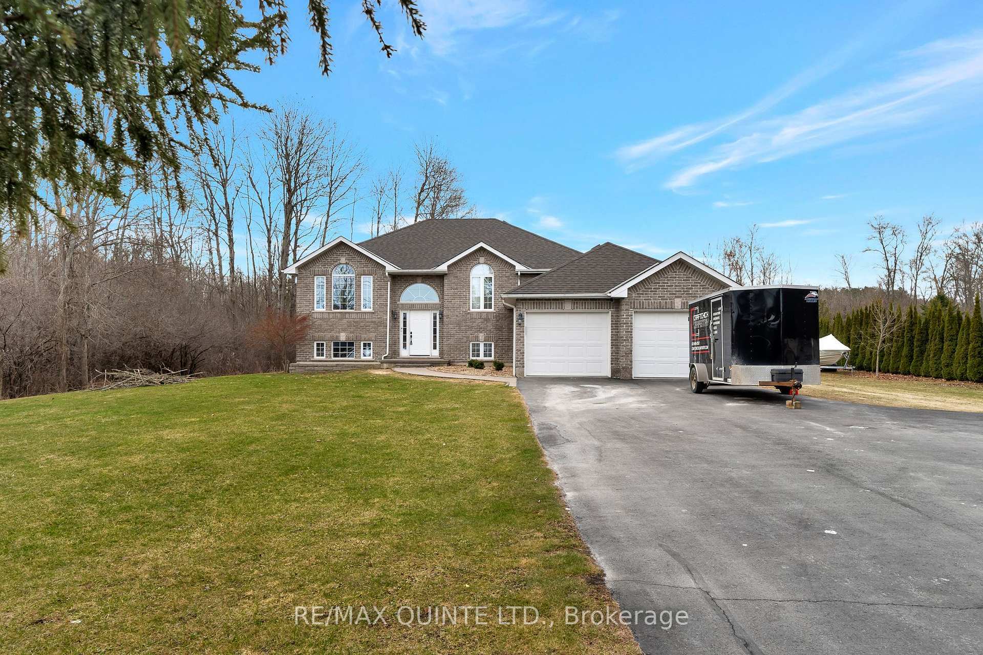 Property Photo: 544 Townsend Road ON K0K 3E0