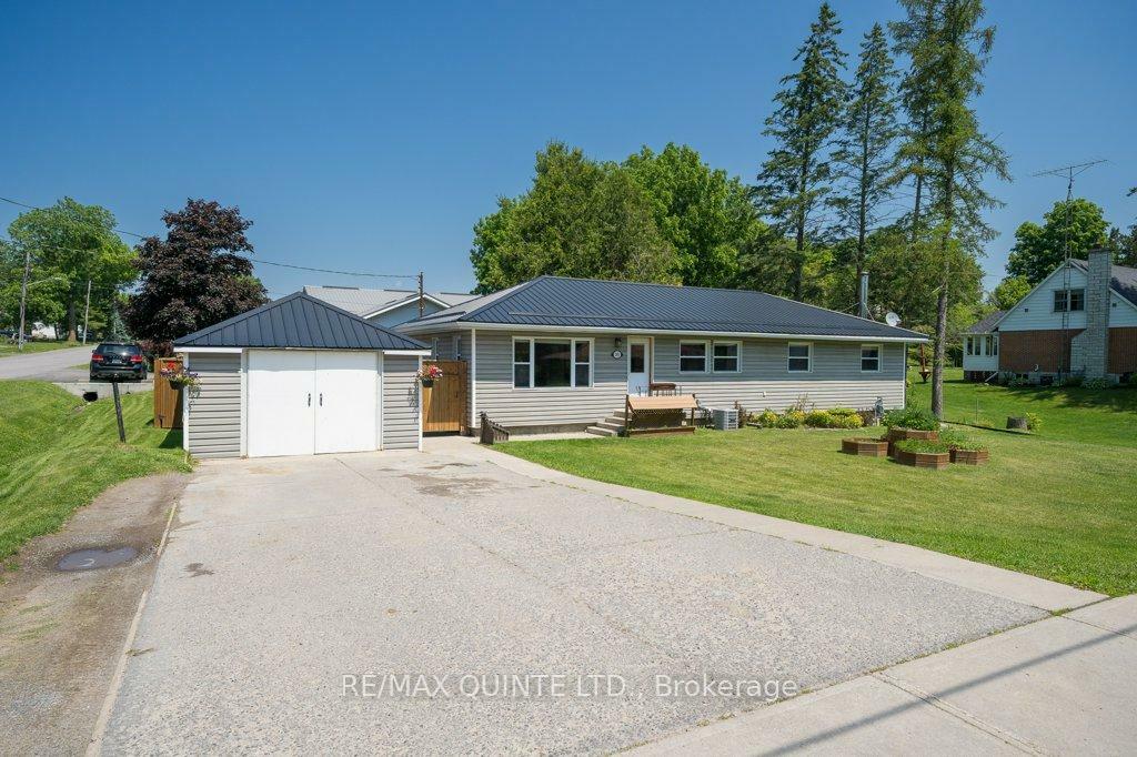 Property Photo: 348 River Street W ON K0K 3J0