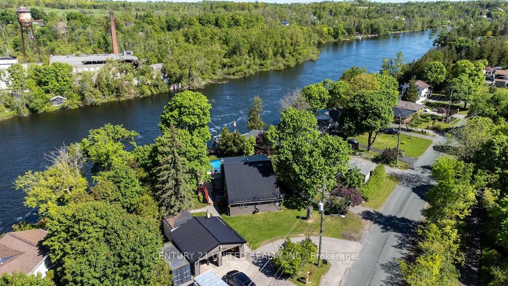 Photo de la propriété:  71 Cedar Drive  ON K0L 1Y0 