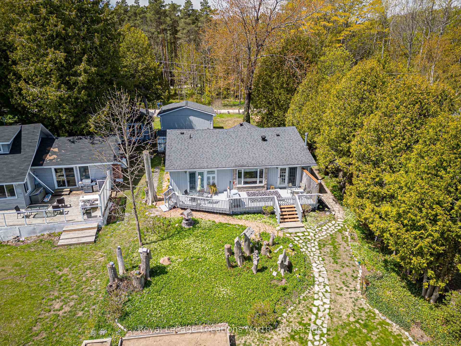 Property Photo:  117 Kiowana Beach Road  ON N4L 1W5 